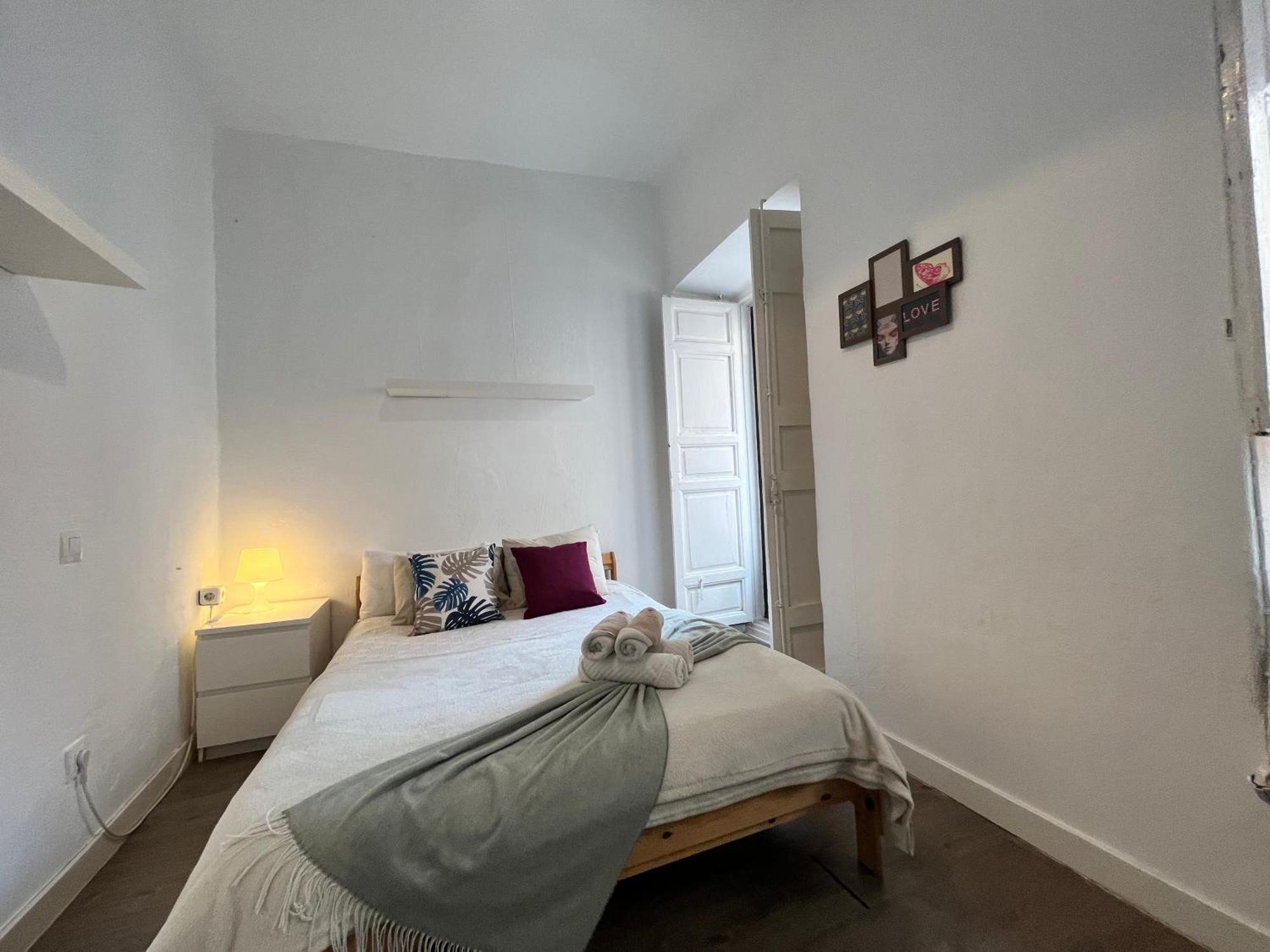 Ile Aina Exterior Nuevo Pena Apartment Madrid Ngoại thất bức ảnh
