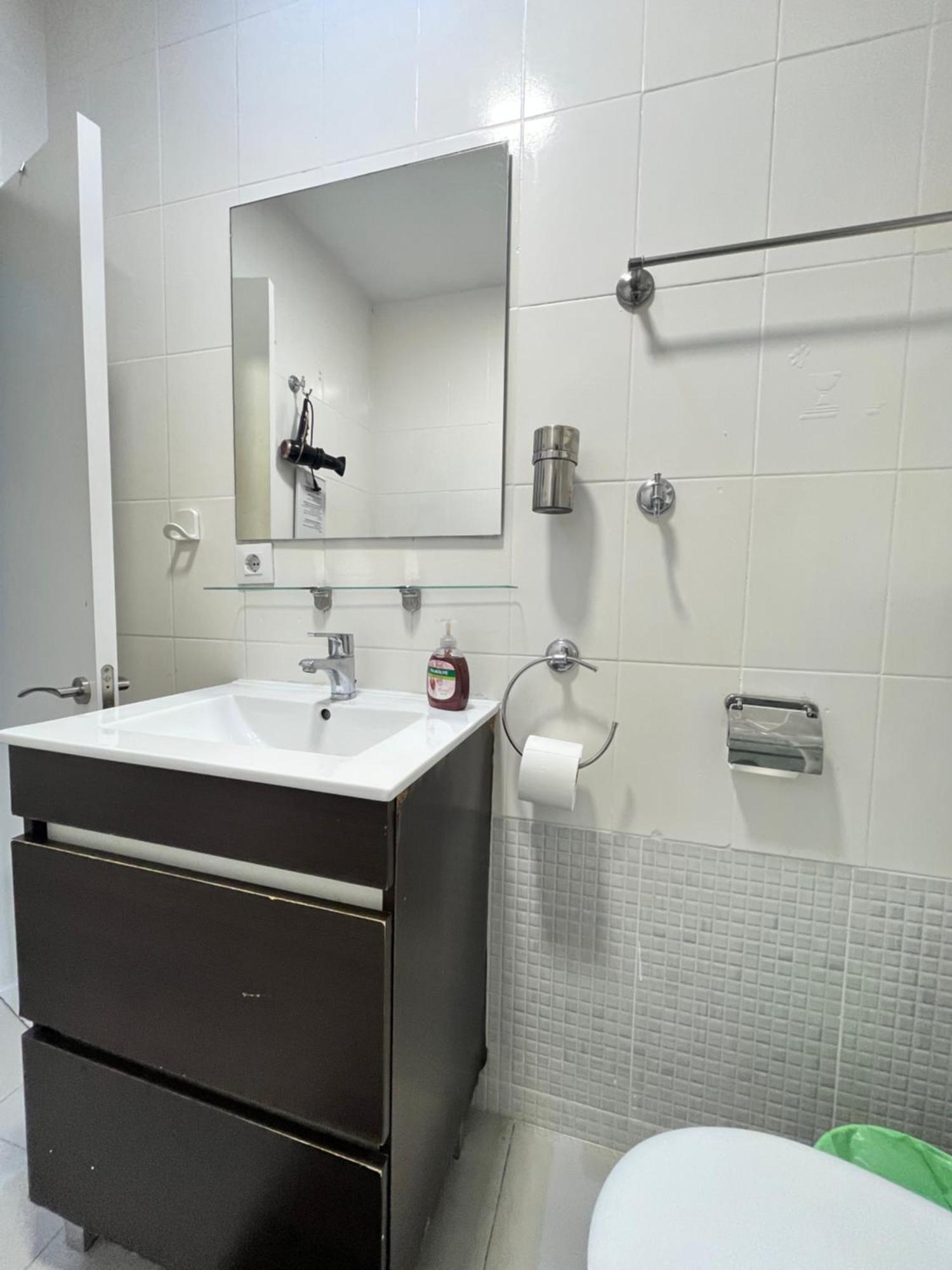 Ile Aina Exterior Nuevo Pena Apartment Madrid Ngoại thất bức ảnh