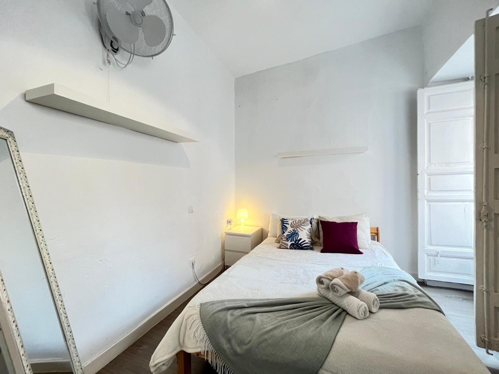 Ile Aina Exterior Nuevo Pena Apartment Madrid Ngoại thất bức ảnh